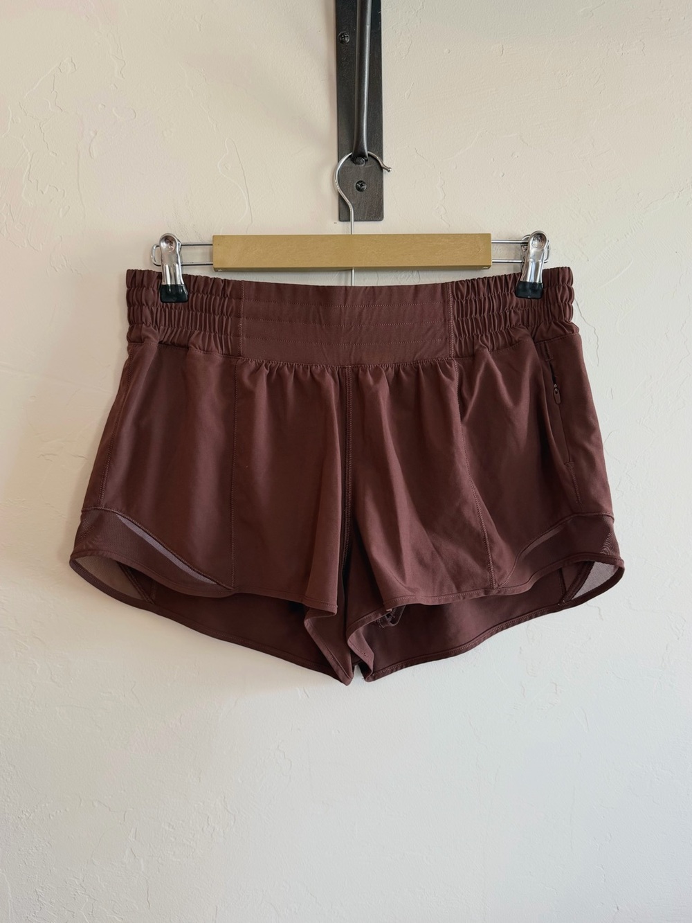 Lululemon Hotty Hot HR 2.5” *Brown Earth